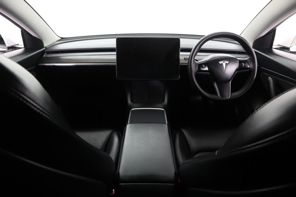 21 Tesla Model 3 Standard Range Plus 45 975