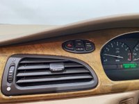 USED 2000 X JAGUAR S-TYPE 3.0 V6 4d 240 BHP 