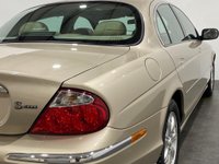 USED 2000 X JAGUAR S-TYPE 3.0 V6 4d 240 BHP 