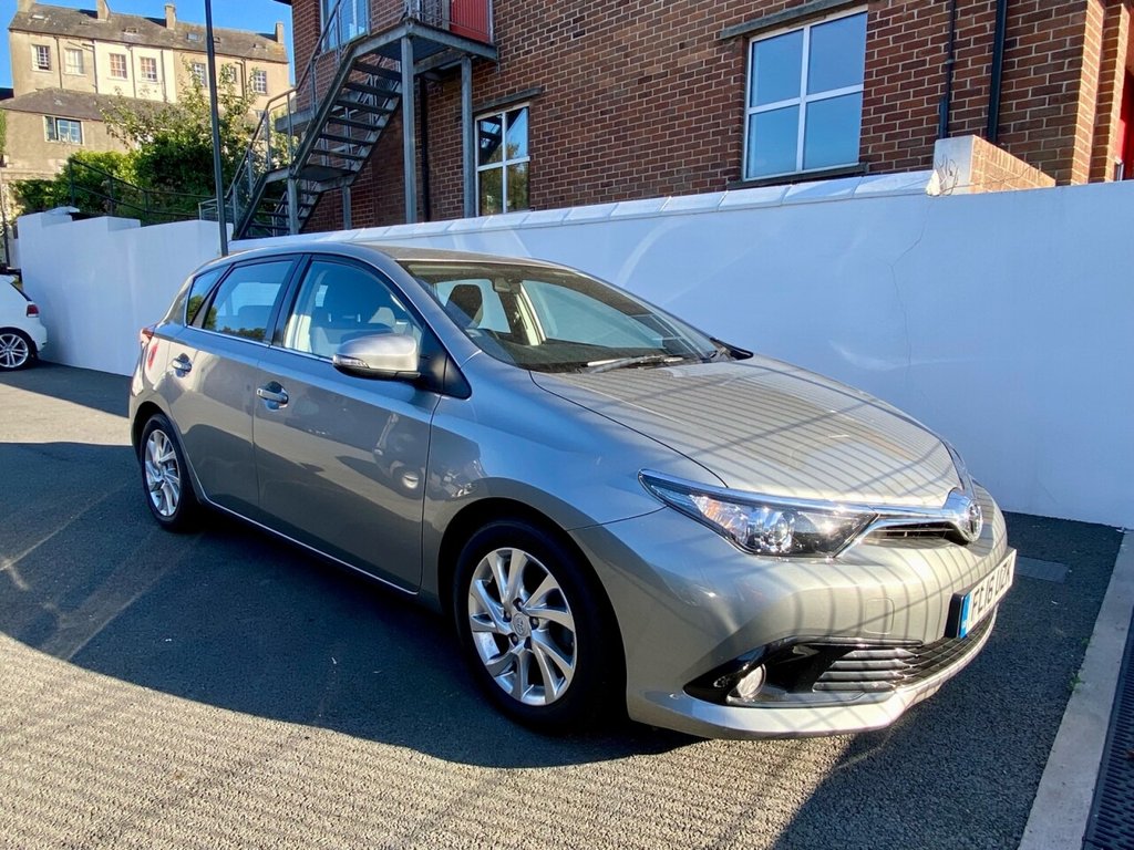 USED 2016 16 TOYOTA AURIS 1.6 D-4D ICON 5d 110 BHP GREAT SPEC,LOW RUNNING COSTS