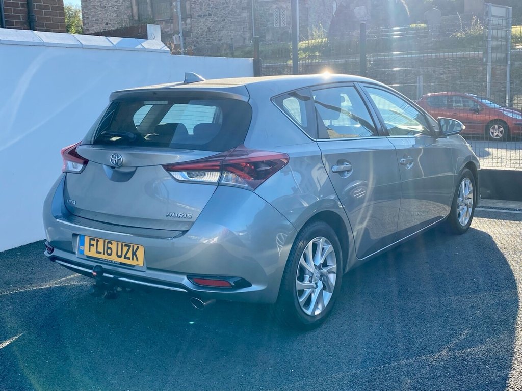 USED 2016 16 TOYOTA AURIS 1.6 D-4D ICON 5d 110 BHP GREAT SPEC,LOW RUNNING COSTS