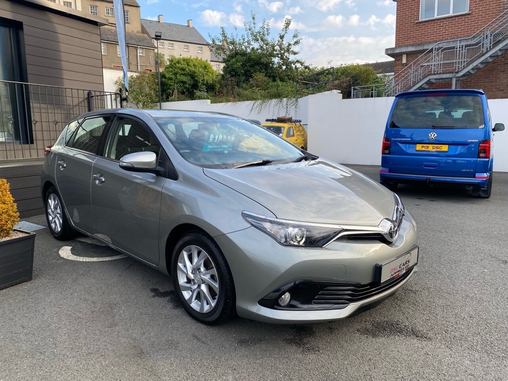 USED 2016 16 TOYOTA AURIS 1.6 D-4D ICON 5d 110 BHP GREAT SPEC,LOW RUNNING COSTS