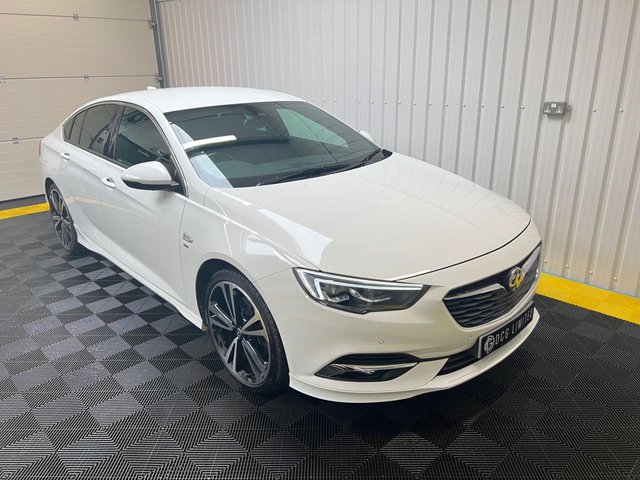 2017 67 Vauxhall Insignia Grand Sport 2.0 SRI VX-LINE NAV 5d 168 BHP