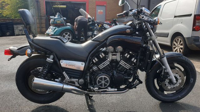 2001 Y Yamaha Vmax VMAX1200 Muscle Naked Roadster