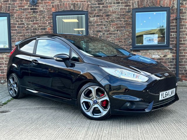 2015 64 Ford Fiesta 1.6 ST-2 3d 180 BHP