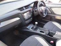 USED 2016 16 TOYOTA AVENSIS 1.6 D-4D BUSINESS EDITION 4d 110 BHP * SATNAV *