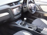USED 2016 16 TOYOTA AVENSIS 1.6 D-4D BUSINESS EDITION 4d 110 BHP * SATNAV *