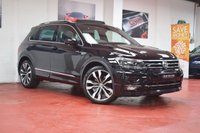 USED 2018 18 VOLKSWAGEN TIGUAN 2.0 R-LINE TDI BMT 4MOTION DSG 5d 188 BHP PAN ROOF / CARPLAY / DIGI DASH