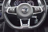 USED 2018 18 VOLKSWAGEN TIGUAN 2.0 R-LINE TDI BMT 4MOTION DSG 5d 188 BHP PAN ROOF / CARPLAY / DIGI DASH