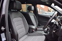 USED 2018 18 VOLKSWAGEN TIGUAN 2.0 R-LINE TDI BMT 4MOTION DSG 5d 188 BHP PAN ROOF / CARPLAY / DIGI DASH
