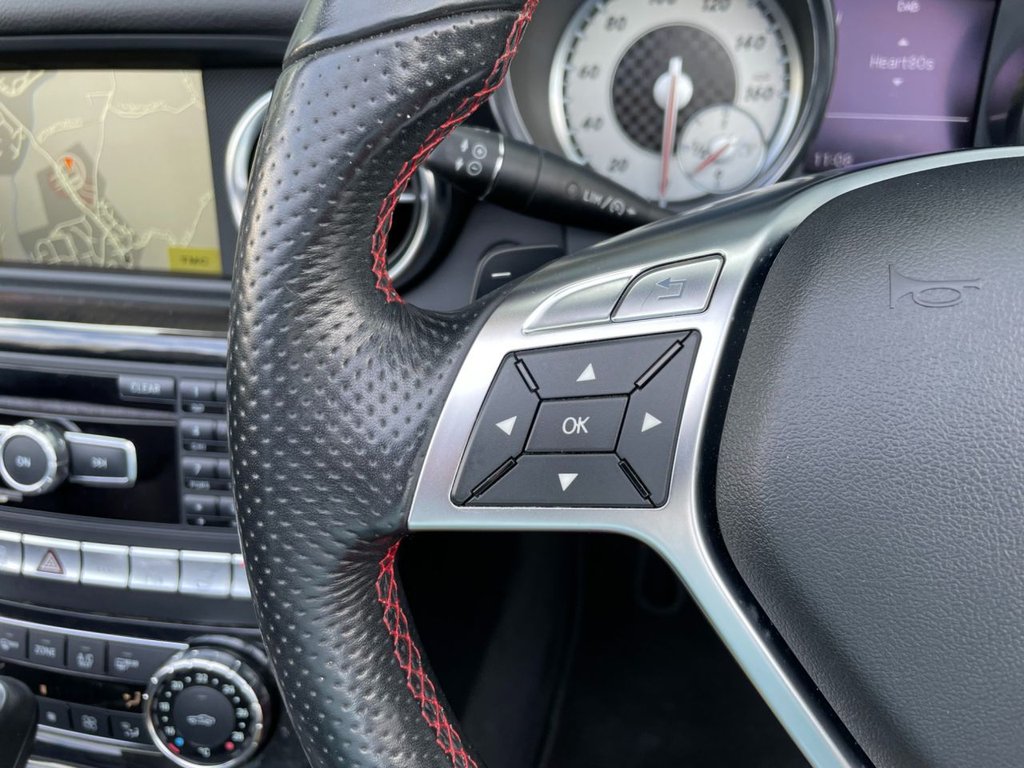 USED 2011 61 MERCEDES-BENZ SLK 1.8 SLK250 BLUEEFFICIENCY AMG SPORT ED125 2d 204 BHP 