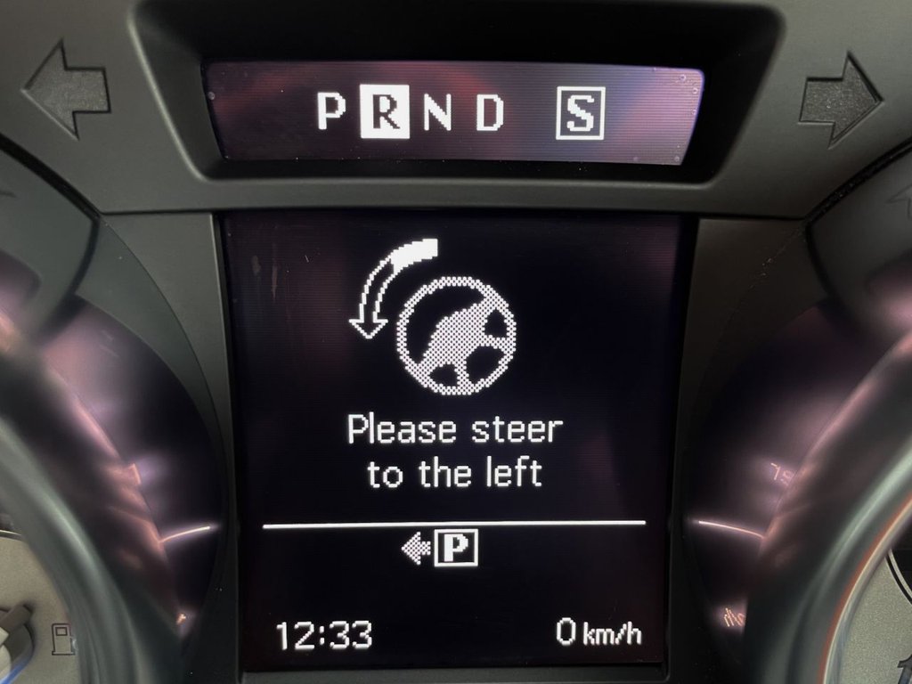 USED 2011 61 MERCEDES-BENZ SLK 1.8 SLK250 BLUEEFFICIENCY AMG SPORT ED125 2d 204 BHP 