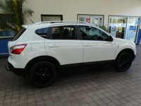 USED 2011 61 NISSAN QASHQAI 2.0 N-TEC DCI 4WD 5d 148 BHP 4WD SAT NAV PANORAMIC SUNROOF REAR VIEW CAMERA