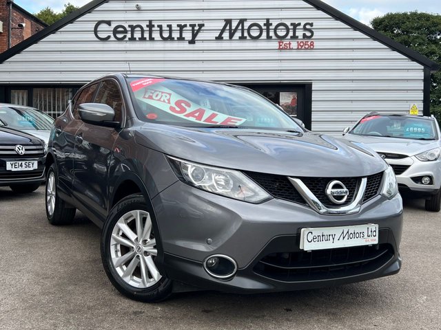 2014 64 Nissan Qashqai 1.5 DCi Acenta PREMIUM (Smart Vision) 5dr - GLASS ROOF