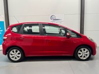 USED 2012 12 HONDA JAZZ 1.3 I-VTEC ES 5d 98 BHP Automatic USB/Aux Low Mileage
