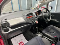 USED 2012 12 HONDA JAZZ 1.3 I-VTEC ES 5d 98 BHP Automatic USB/Aux Low Mileage