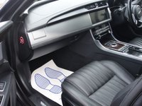 USED 2018 68 JAGUAR XF 2.0 PORTFOLIO 5d 247 BHP FULL LEATHERS, AUTO FREE ULEZ