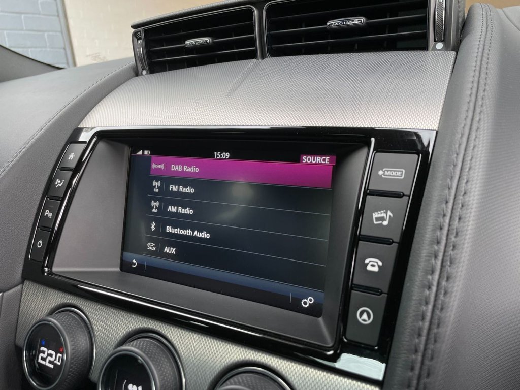 USED 2016 65 JAGUAR F-TYPE 3.0 V6 2d 340 BHP 