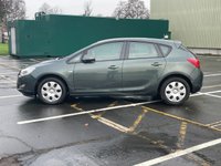 USED 2011 11 VAUXHALL ASTRA 1.6 EXCLUSIV 5d 113 BHP DRIVES VERY WELL