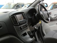 USED 2019 19 HYUNDAI i800 2.5 CRDI SE NAV 5d 134 BHP 8 SEATS SAT NAV HEATED SEATS HYUNDAI WARRANTY TILL JUNE 2024