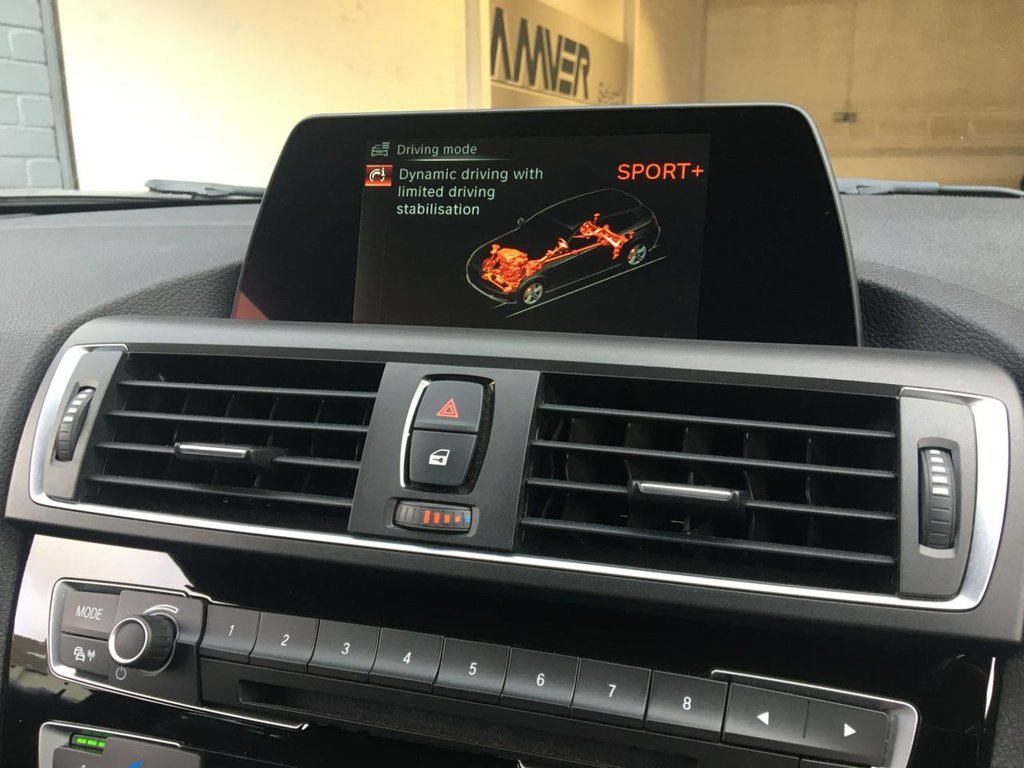 USED 2016 16 BMW 1 SERIES 3.0 M135I 3d 322 BHP 