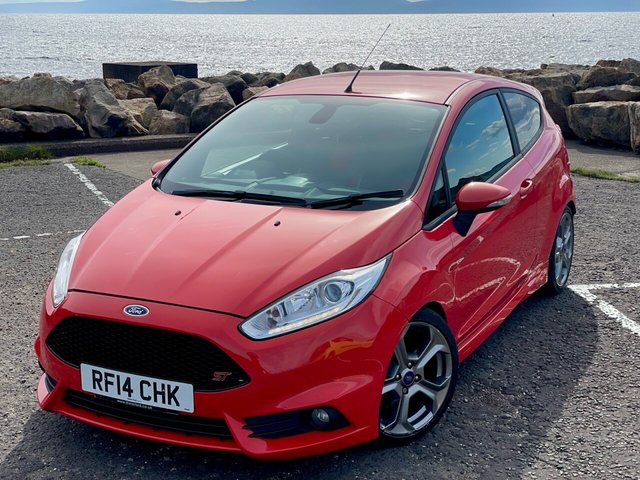 2014 14 Ford Fiesta 1.6 ST-2 3d 180 BHP