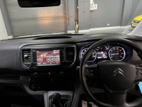 USED 2017 67 CITROEN DISPATCH 2.0 XL 1400 ENTERPRISE BLUEHDI S/S 121 BHP * DUAL PASSENGER SEAT * AIR CON * NAV * PARKING SENSORS * BULKHEAD *