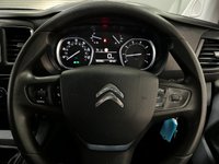USED 2017 67 CITROEN DISPATCH 2.0 XL 1400 ENTERPRISE BLUEHDI S/S 121 BHP * DUAL PASSENGER SEAT * AIR CON * NAV * PARKING SENSORS * BULKHEAD *