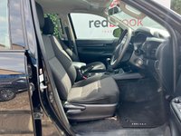 USED 2018 18 TOYOTA HI-LUX 2.4L ACTIVE 4WD D-4D DCB 0d 148 BHP *1 OWNER FROM NEW*