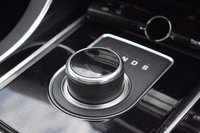 USED 2017 17 JAGUAR XE 2.0 R-SPORT INGENIUM 4d 198 BHP 