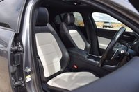 USED 2017 17 JAGUAR XE 2.0 R-SPORT INGENIUM 4d 198 BHP 