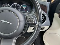 USED 2013 63 JAGUAR XJ 3.0 D V6 PORTFOLIO 4d 275 BHP 