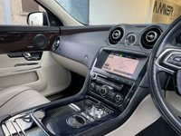 USED 2013 63 JAGUAR XJ 3.0 D V6 PORTFOLIO 4d 275 BHP 