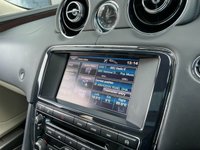 USED 2013 63 JAGUAR XJ 3.0 D V6 PORTFOLIO 4d 275 BHP 