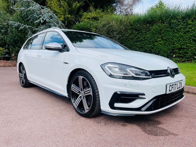 View our VOLKSWAGEN GOLF
