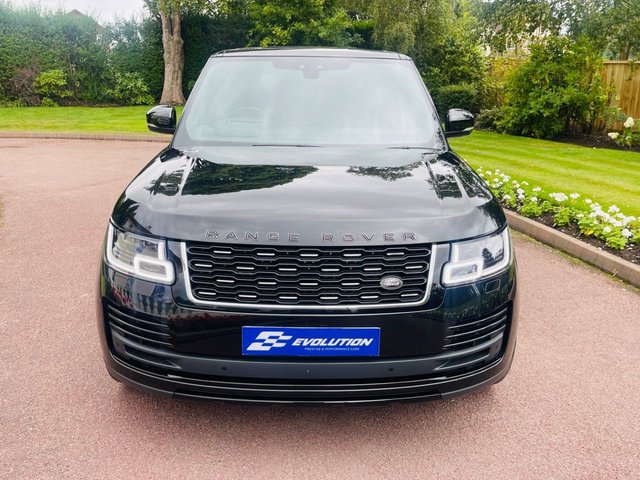 View our LAND ROVER RANGE ROVER