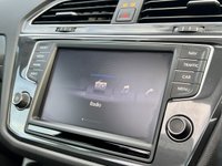 USED 2016 66 VOLKSWAGEN TIGUAN 2.0 R-LINE TDI BMT 4MOTION DSG 5d 188 BHP Panoramic Glass Roof 4X4  DAB