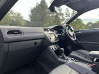 USED 2016 66 VOLKSWAGEN TIGUAN 2.0 R-LINE TDI BMT 4MOTION DSG 5d 188 BHP Panoramic Glass Roof 4X4  DAB