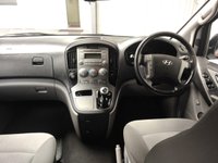 USED 2015 15 HYUNDAI i800 2.5 CRDI SE 5d 134 BHP 