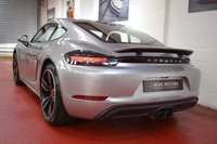 USED 2018 18 PORSCHE 718 2.0 CAYMAN PDK 2d 295 BHP 20" CARRERA ALLOYS / CAR PLAY