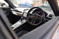 USED 2018 18 PORSCHE 718 2.0 CAYMAN PDK 2d 295 BHP 20" CARRERA ALLOYS / CAR PLAY