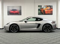 USED 2018 18 PORSCHE 718 2.0 CAYMAN PDK 2d 295 BHP 20" CARRERA ALLOYS / CAR PLAY