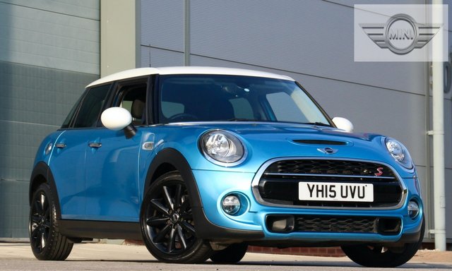2015 15 MINI Hatch Cooper S 2.0 COOPER S 5d 189 BHP [ MEDIA XL - PRONAV ]