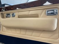 USED 2001 ROLLS-ROYCE CORNICHE 6.8  RARE EXAMPLE - MOST DESIRABLE COLOUR COMBINATION - ONLY 38 PRODUCED IN RHD - NEVER EXPORTED - RR SERVICE HISTORY