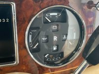 USED 2001 ROLLS-ROYCE CORNICHE 6.8  RARE EXAMPLE - MOST DESIRABLE COLOUR COMBINATION - ONLY 38 PRODUCED IN RHD - NEVER EXPORTED - RR SERVICE HISTORY
