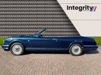 USED 2001 ROLLS-ROYCE CORNICHE 6.8  RARE EXAMPLE - MOST DESIRABLE COLOUR COMBINATION - ONLY 38 PRODUCED IN RHD - NEVER EXPORTED - RR SERVICE HISTORY
