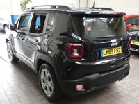 USED 2019 69 JEEP RENEGADE 1.0 LIMITED 5d 118 BHP SAT NAV LEATHER HEATED SEATS GENUINE LOW MILES