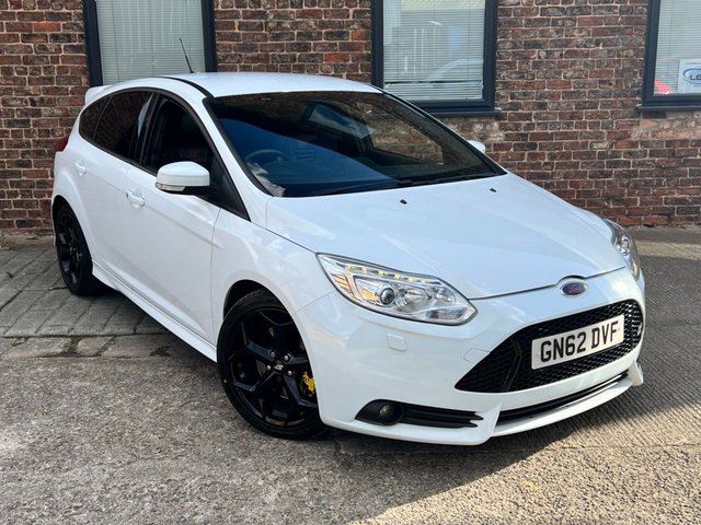 2013 62 Ford Focus 2.0 ST-3 5d 247 BHP