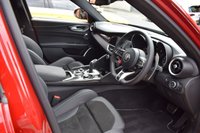 USED 2021 71 ALFA ROMEO GIULIA 2.9 V6 BITURBO QUADRIFOGLIO 4d 503 BHP &pound;2,150 GTA RED PAINT / H&K