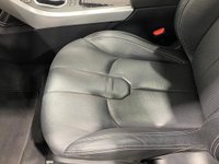 USED 2015 15 LAND ROVER RANGE ROVER EVOQUE 2.2 SD4 DYNAMIC LUX 5d 190 BHP High Specification Factory options, power tailgate, panoramic glass roof, privacy glass, heated steering wheel